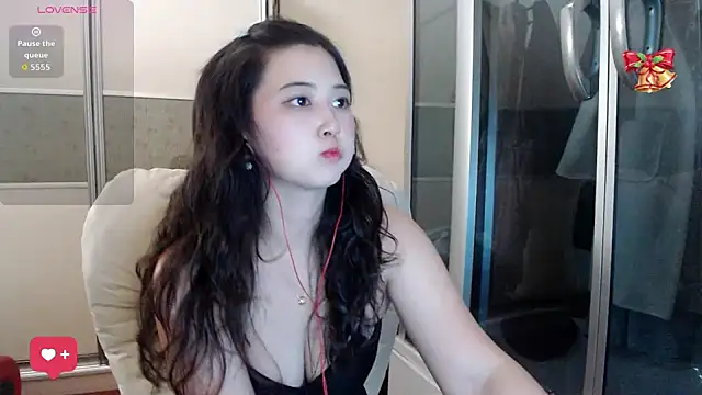 Snapshot of xx9938 chatting on October 23, 2:34 pm xx9938 online show from October 23, 2:34 pm