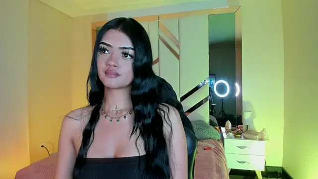 EmmaStonns online show from November 3, 3:38 pm