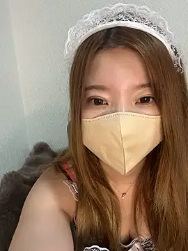 yuuhichan online show from October 18, 5:04 pm