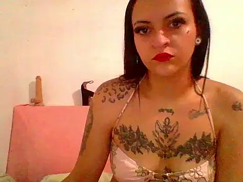 lexxie emma online show from September 16, 6:05 pm