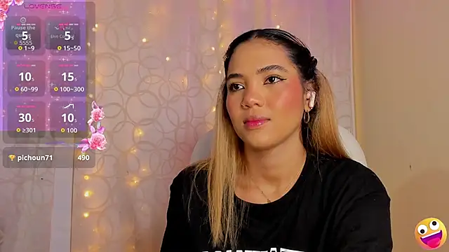 kata22sofia online show from November 21, 6:10 pm