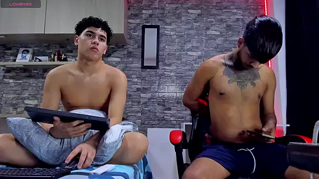 Theimperialboys  online show from July 9, 2:47 am