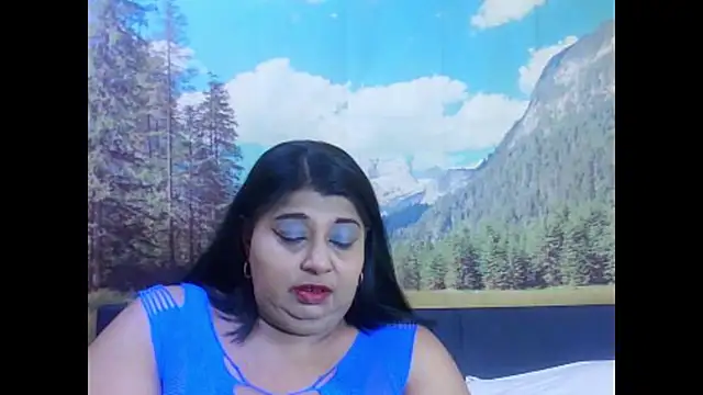 indianhoney694u online show from February 10, 5:21 am