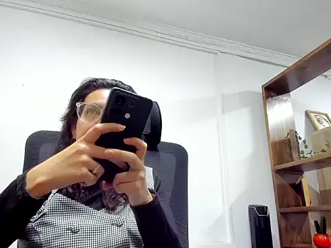 dalila macherano1 online show from January 15, 7:42 pm