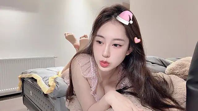 Aquarius-002 online show from November 4, 12:43 pm