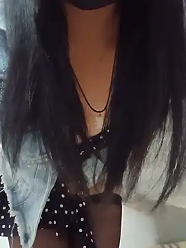 Scarlet-medina1 online show from May 25, 7:46 pm