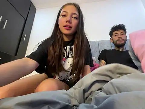 LisaGoddes online show from January 13, 10:47 pm