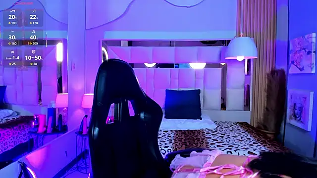 Aria Joness  online show from March 28, 10:19 pm