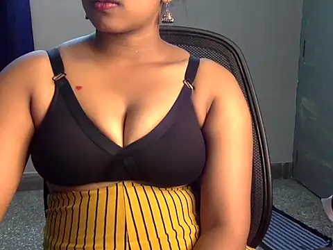 Hot-Honey20 online show from October 24, 1:40 pm