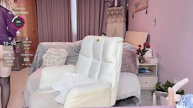 Y2Luvk online show from October 8, 12:04 am