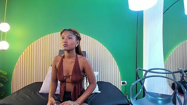 halleylorens online show from December 2, 7:16 pm