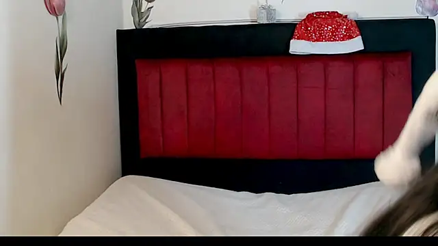 angelyxs online show from December 15, 9:20 pm