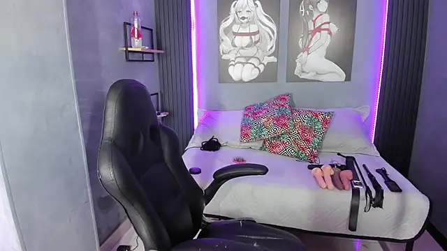 Zara Snow online show from January 17, 2:24 pm