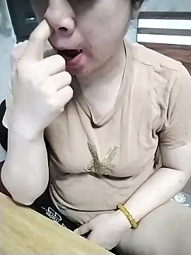 Mie rose online show from April 6, 12:43 am