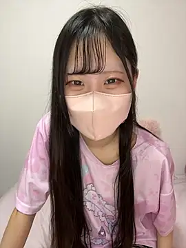 Snapshot of noa_uxu chatting on September 12, 1:17 am noa uxu online show from September 12, 1:17 am