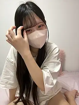 Snapshot of noa_uxu chatting on September 22, 9:08 am noa uxu online show from September 22, 9:08 am