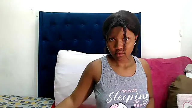 BUNNYCHOWX28 online show from November 27, 9:12 am