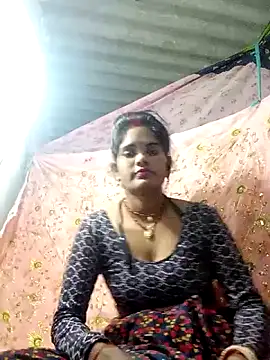 Snapshot of Kiran12xxx chatting on October 15, 10:40 am Kiran12xxx online show from October 15, 10:40 am