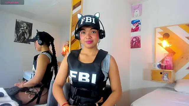 Snapshot of SoleneFontaine chatting on October 29, 12:42 pm SoleneFontaine online show from October 29, 12:42 pm