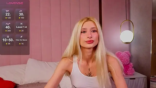 Monica Leen online show from October 8, 8:51 am