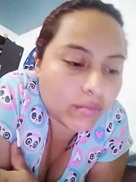 yelezia online show from February 23, 10:53 pm