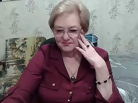 Renata62011 online show from February 10, 3:37 pm