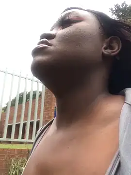 nanababe1 online show from September 9, 8:36 am