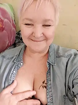 ForgeMeNot51 online show from March 1, 6:13 am