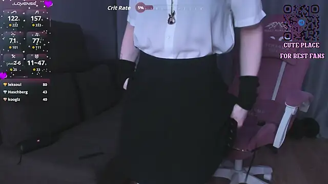 godlikegirlyy online show from January 5, 5:27 pm