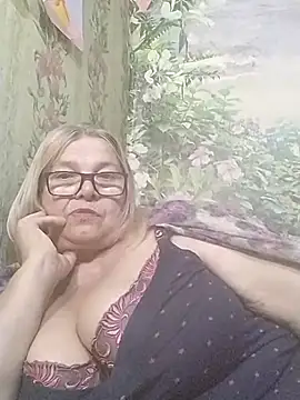 MargaritaSweet51 online show from April 4, 10:52 pm