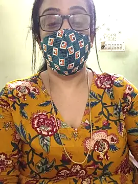 sweet-lotus online show from April 11, 9:46 am