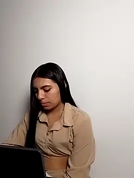 Emiily bliss online show from September 8, 2:49 pm