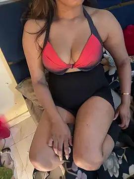 sexy-sukriti online show from February 17, 4:50 pm