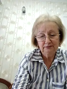 AlikaSwan5821 online show from November 19, 8:31 pm