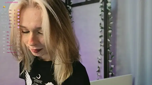 MiSeki online show from October 24, 7:54 pm