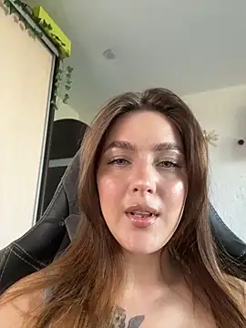 MikssMolly online show from June 1, 7:21 am