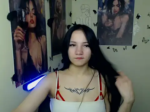 Em7MaA online show from December 17, 7:12 am