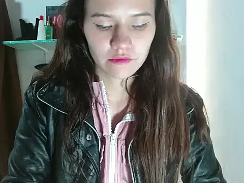 yarafuckass online show from September 9, 9:03 pm