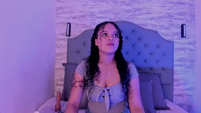 Snapshot of ValeriaJulio_ chatting on September 30, 11:49 am ValeriaJulio online show from September 30, 11:49 am