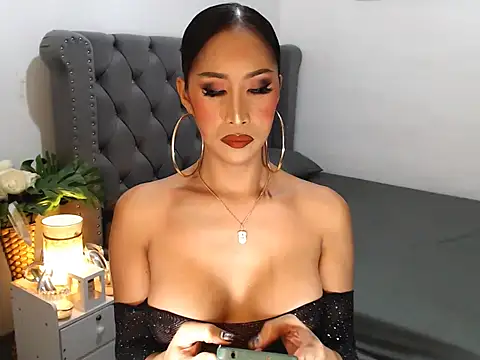 Snapshot of Goddess_wildcum chatting on October 10, 12:21 pm Goddess wildcum online show from October 10, 12:21 pm