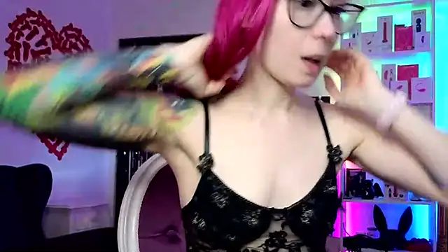 kulteacher online show from April 7, 12:07 pm