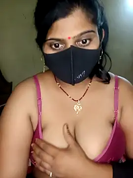 reena502 online show from July 9, 11:01 am