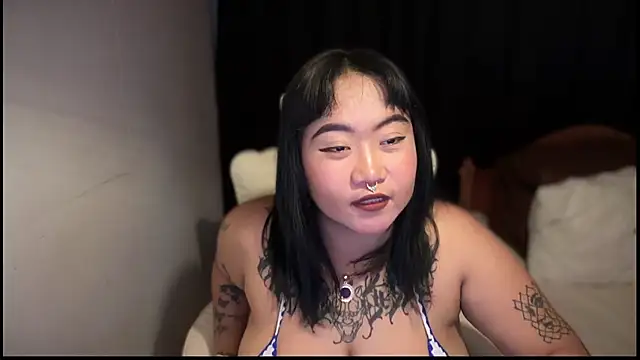  XXXKittyTingles online show from January 6, 5:55 am