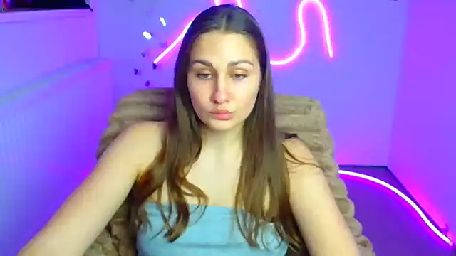 Stefanie Sweet online show from April 9, 11:48 am