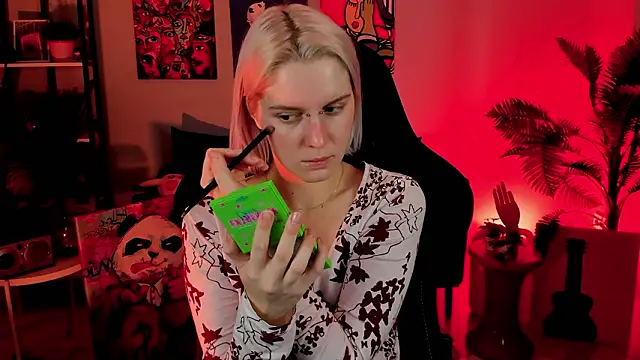 BethanyCloud online show from February 3, 5:27 am