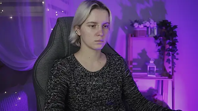 BethanyCloud online show from October 23, 5:46 am