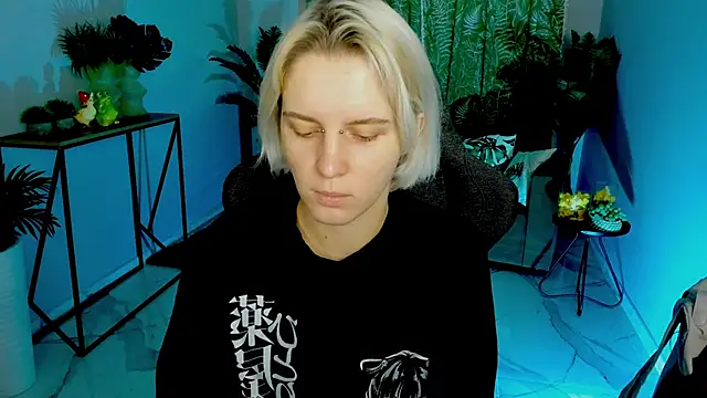 BethanyCloud online show from October 24, 5:47 am