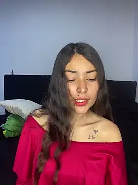 hotwife26 online show from December 20, 2:21 pm