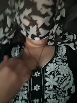 crazy111girl online show from April 22, 1:30 pm