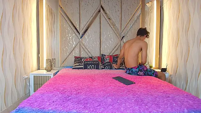 Couplex xxx online show from July 2, 1:06 pm